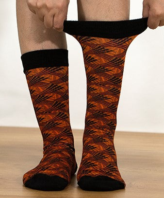 Unisex male female colorful cotton lycra good quality fabric orange black design socks