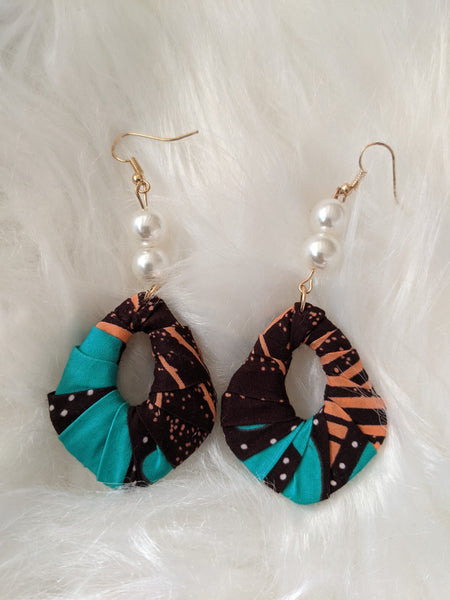 Small size African Ankara fabric pearls earrings for pierced ears