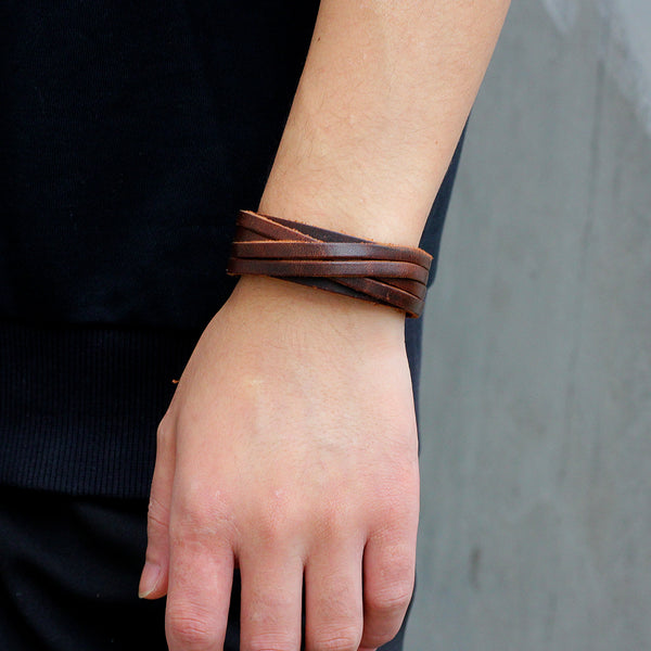 Unisex male female leather wristband adjustable bracelet strap brown